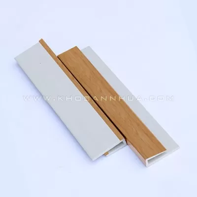 Nẹp nhựa KU227